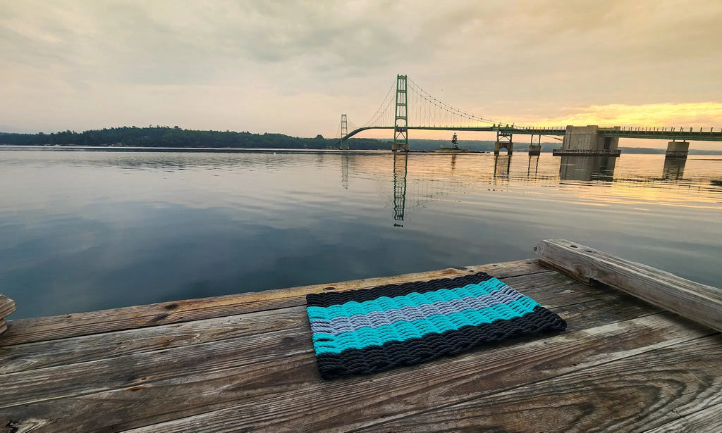 5-Stripe Lobster Rope Doormat in Black, Teal & Light Gray